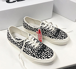 COMME des GARCONS×CDG Logo VANS 「Authentic LX」