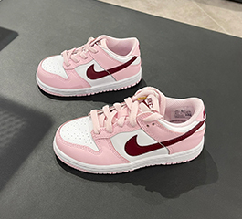 NIKE BABY DUNK LOW ＂TULIP PINK＂