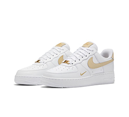 NIKE WMNS AIR FORCE 1 ’07 ESS