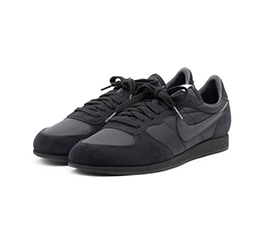 BLACK Comme des Garçons x Nike Eagle (Black)