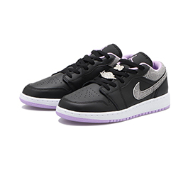 NIKE GS AIR JORDAN 1 LOW SE ＂HOUNDSTOOTH＂