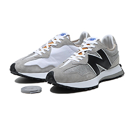 NEW BALANCE 327 Levis (MAN) black jeans