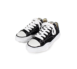 OG Sole Canvas Low Sneaker MAISON MIHARA YASUHIRO BLACK