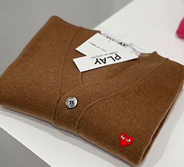 (men) PLAY COMME des GARÇONS Red Mini Heart Men’s Cardigan (Brown)