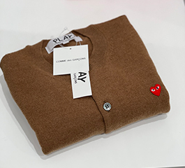 (women) PLAY COMME des GARÇONS Red Mini Heart Ladies’ Cardigan (Brown)