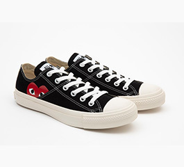 CDG PLAY X CONVERSE HEART IS SHY OX BLACK