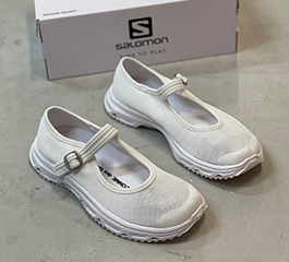 꼼데가르송 살로몬 메리제인 화이트 245  콜라보 한정판 입니다 