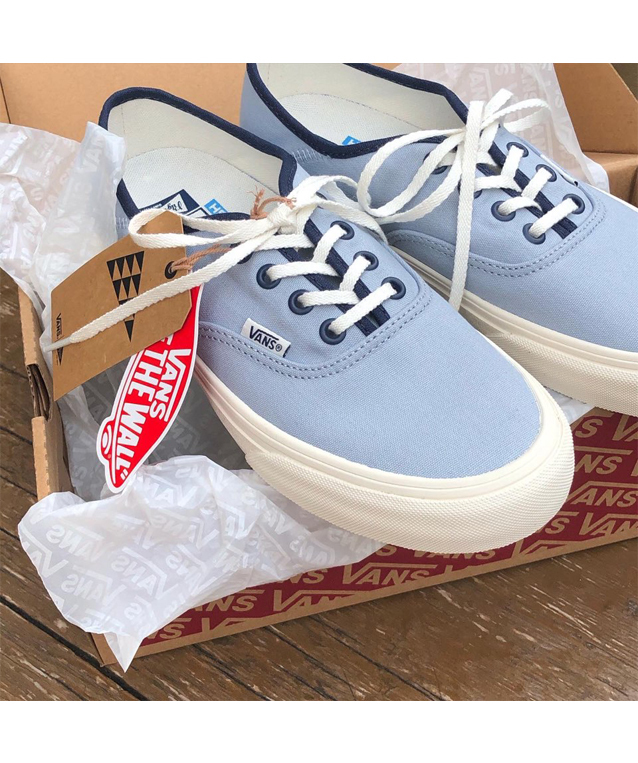 WOMEN VANS x Pilgrim Surf Supply Authentic
