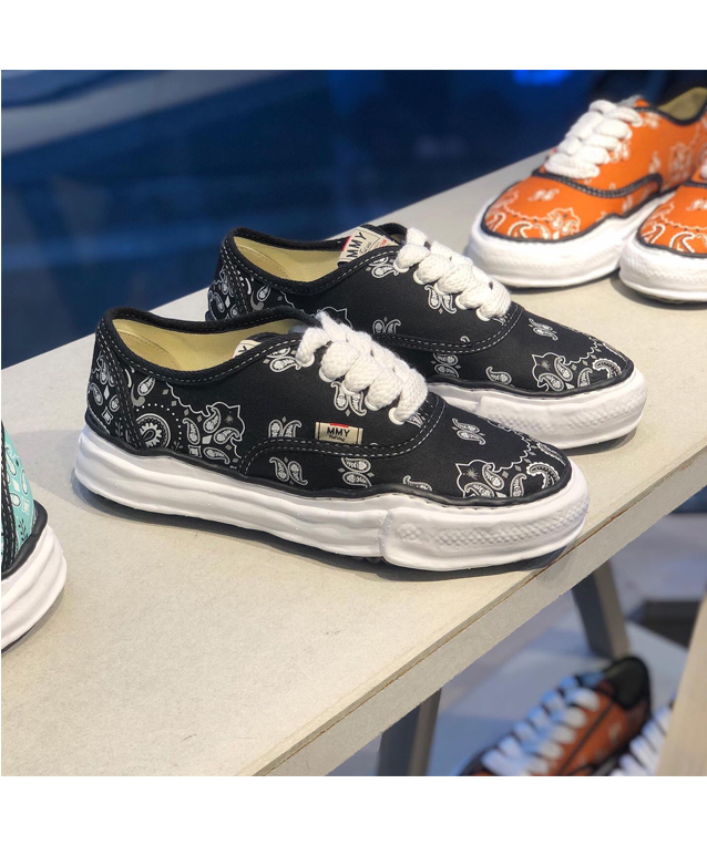 ＂BAKER＂ OG Sole Bandana Low-top Sneaker MAISON MIH